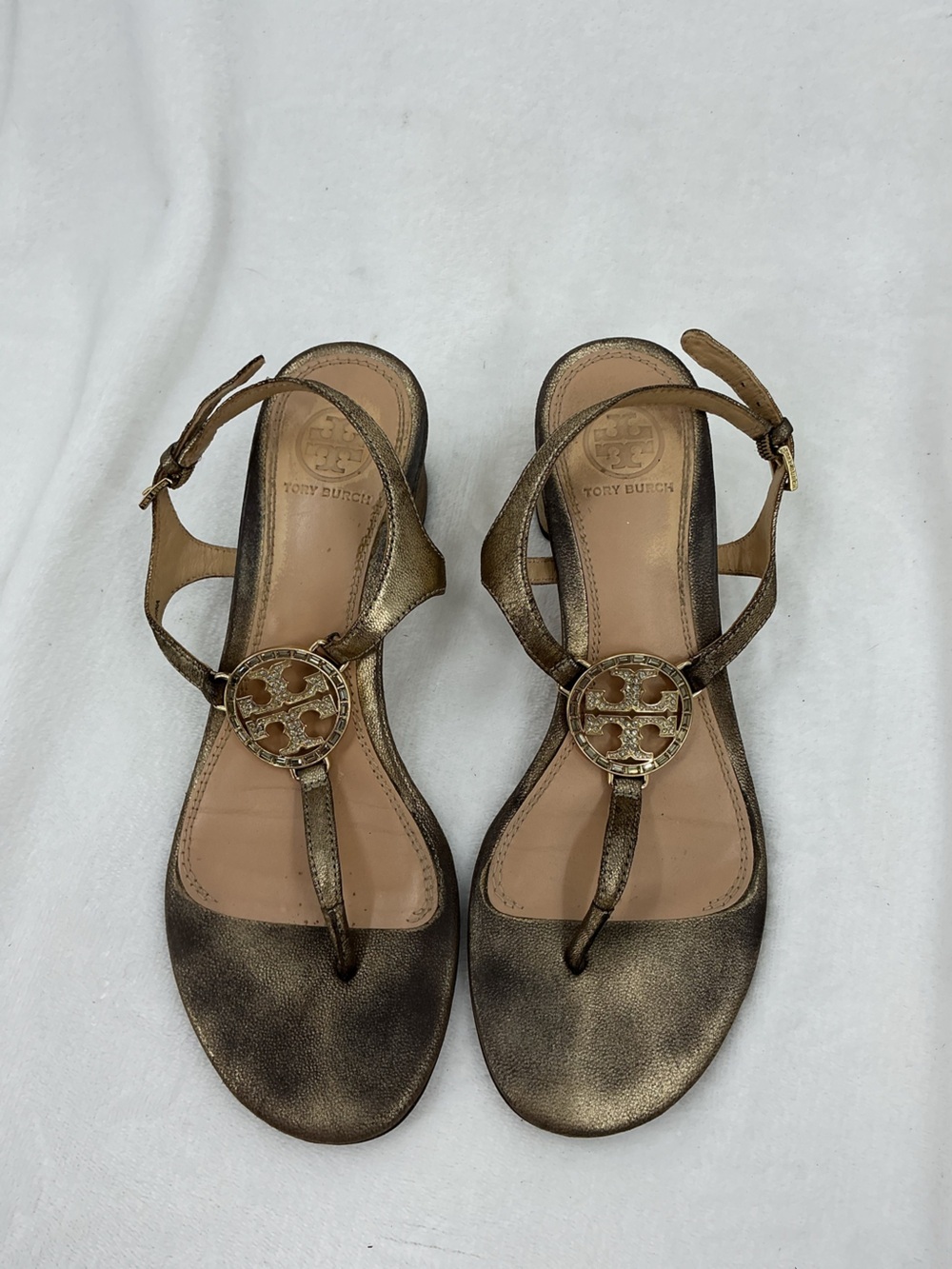 Tory Burch Metallic Bronze Logo T-Strap Sandals b57